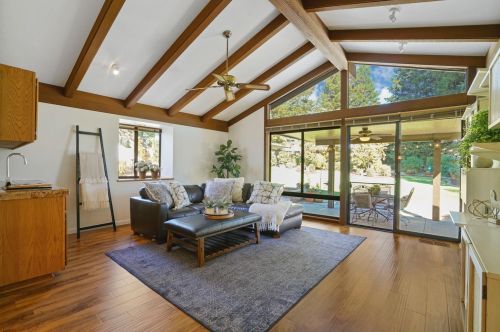 5681 Kingswood Dr, Citrus Heights, CA 95610-7511