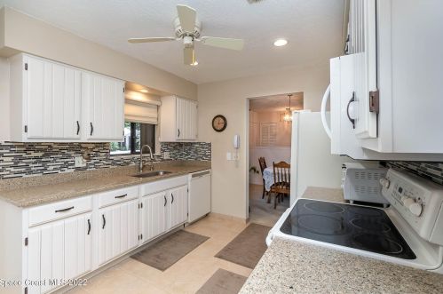 1306 Independence Ave, Melbourne FL  32940-6715 exterior