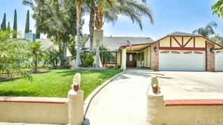 1040 Alice Ave, Rialto, CA 92376-4211