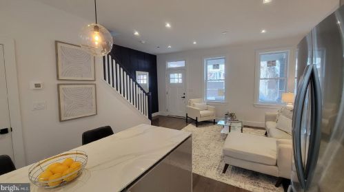 704 Longfellow St, Washington, DC 20011-3034