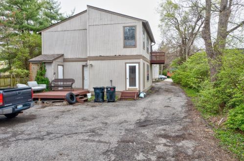 6335 Beechmont Ave, Cincinnati OH 45230-2002 exterior