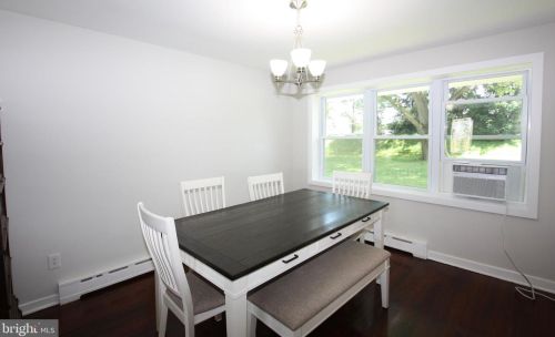 431 Sharadin Rd, Greenwich PA  19530-9704 exterior