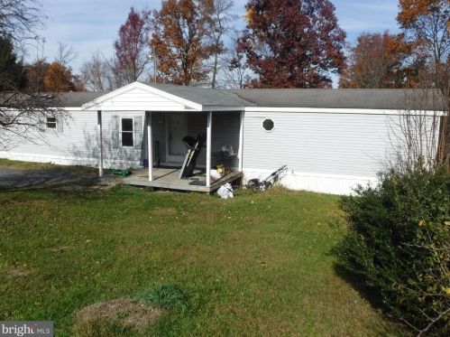 80 Barrick Hill Rd, Shermansdale, PA 17090-8402
