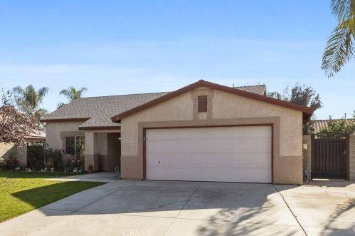 311 Ginger Snap Ln, Bakersfield, CA 93307-5874