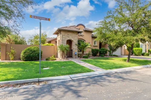 1154 Coconino Dr, Chandler, AZ 85248-9102