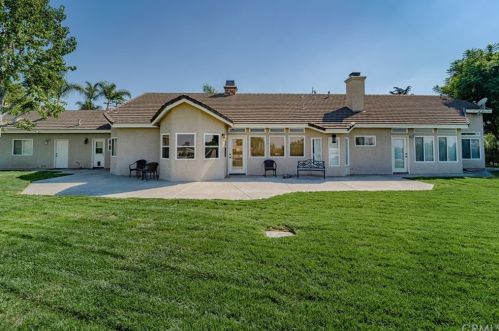 17410 El Mineral Rd, Perris CA  92570-7457 exterior