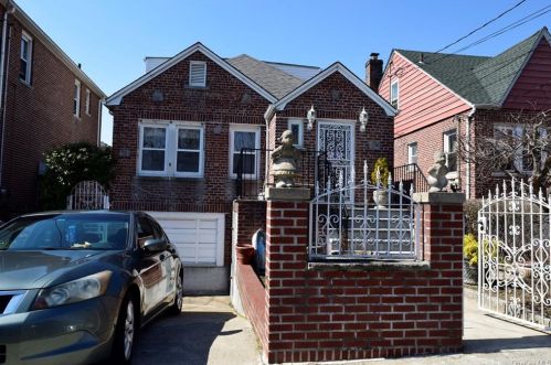 2509 Fenton Ave, Bronx, NY 10469-5602