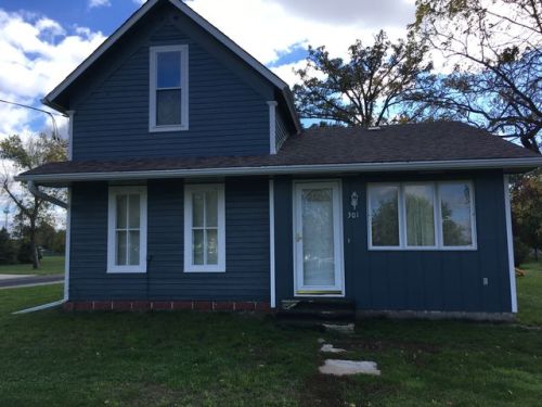 301 Highway 22, Keswick, IA 50136-1007