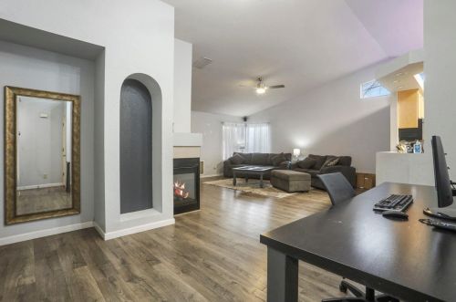 1804 Elleby Ct, Modesto CA  95355-8658 exterior