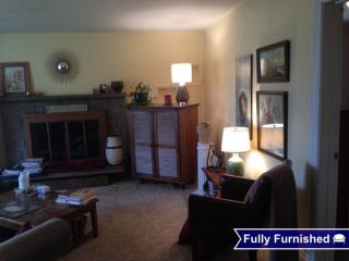 9201 7th Ave, Seattle WA  98117-2126 exterior