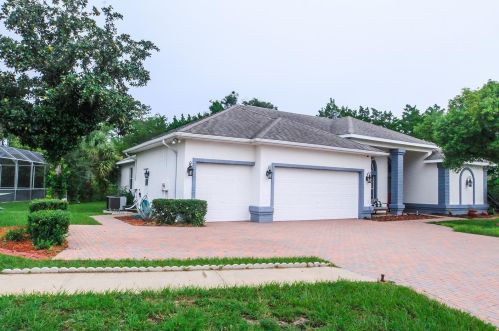 9433 Holnwon Ct, Port Richey, FL 34667-8551