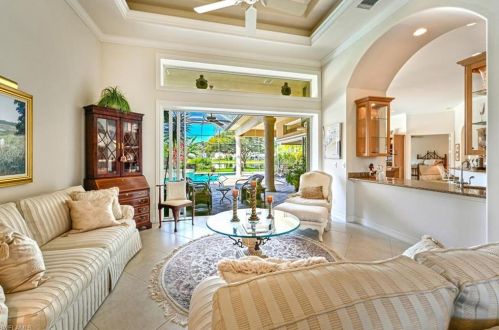 1400 Hummingbird Ln, Naples, FL 34105-7423