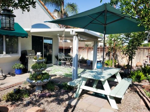 28035 Palm Villa Dr, Menifee CA  92584-8893 exterior