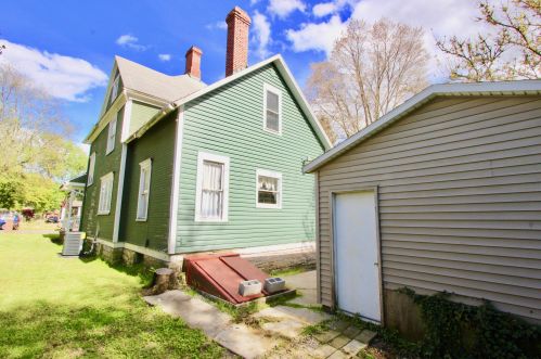 243 State St, Marion OH  43302-3004 exterior