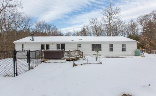 25 James Rd, Fremont NH  03044-3213 exterior