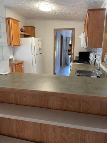 132 Zimmer Dr, Walnutport, PA 18088-9239