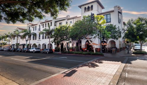 105 De La Guerra St, Santa Barbara CA  93101-8228 exterior
