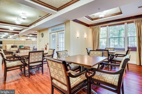 7860 Rolling Woods Ct, Springfield VA  22152-3629 exterior