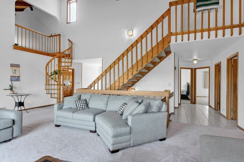 1433 Whitewater Dr, Manitowoc WI  54220-9433 exterior