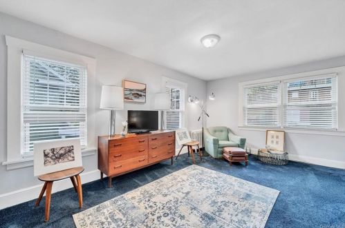 369 Montgomery St, Newburgh NY  12550-3643 exterior