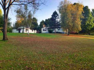 87 Maple Ln, Kerhonkson, NY 12446-2718