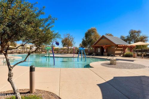 4454 Sundance Ct, Gilbert AZ 85297-9706 exterior