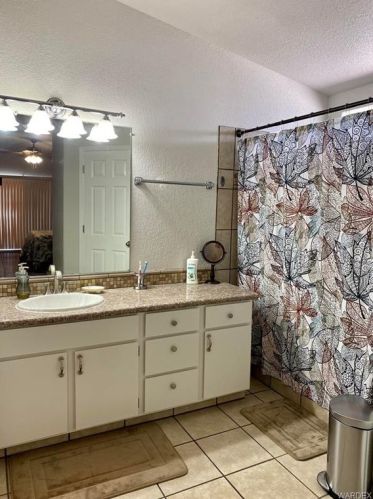 5780 Bernstein Dr, Bullhead City AZ  86426-8832 exterior
