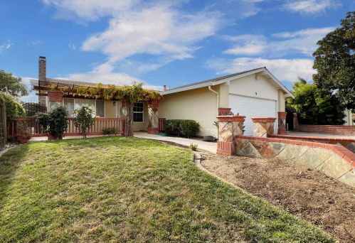74 Trident Dr, West Pittsburg, CA 94565-3565