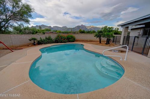 6401 Camino De Michael, Tucson, AZ 85718-1939