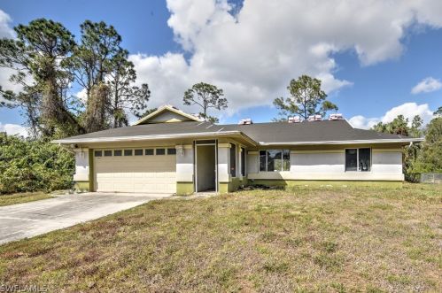 218 Argonne Ave, Lehigh Acres, FL 33974-9703
