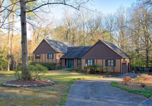 104 Terry St, Greenville, NC 27858-8665