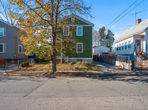 183 Ocean St, Providence, RI 02905-3001
