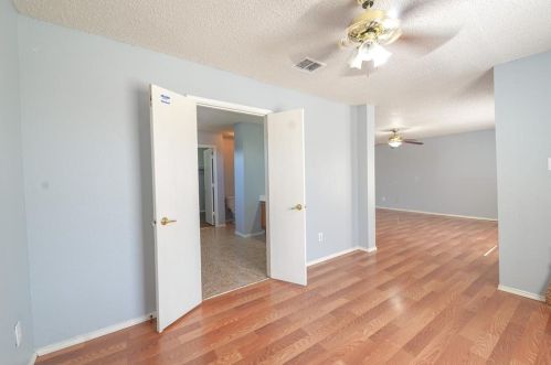 725 Bray St, Cedar Hill TX 75104-6058 exterior