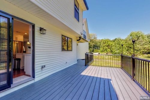 767 Darlington Ave, Mahwah NJ  07430-2612 exterior