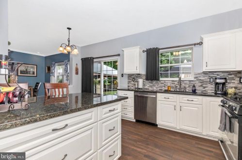 17 Lion Ct, Limerick PA  19468-1339 exterior