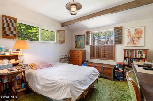 12622 Sarah St, North Hollywood CA  91604-1115 exterior