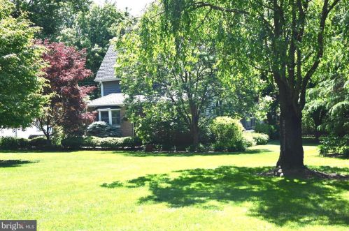 1567 Dillon Rd, Prospectville, PA 19002-3216