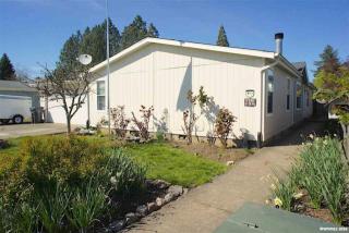 1553 Aztec Dr, Woodburn, OR 97071-5169