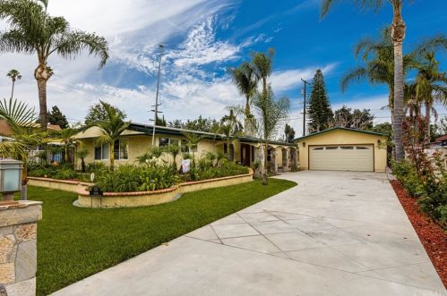 818 South St, Anaheim CA  92805-4415 exterior