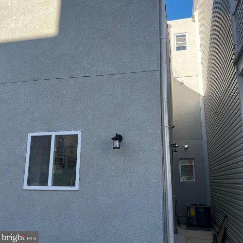 616 Mckean St, Philadelphia PA  19148-2415 exterior