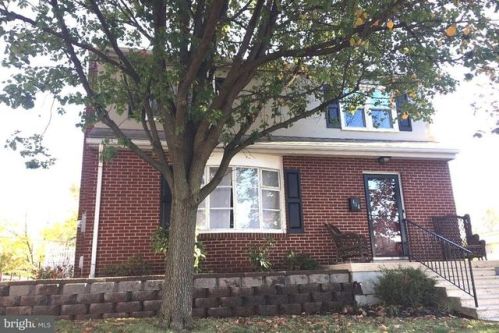 418 Noble St, Souderton, PA 18964-1559