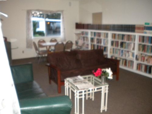 176 Harbor Dr, Daly City CA  94014-2829 exterior