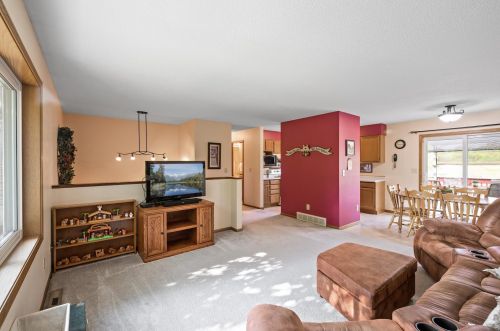 12171 Aetna Ave, Monticello MN  55362-3259 exterior