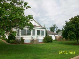 648 Oconto Rd, Peplin, WI 54455-9277