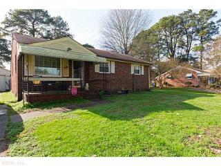603 Yorkshire Rd, Portsmouth, VA 23701-2126
