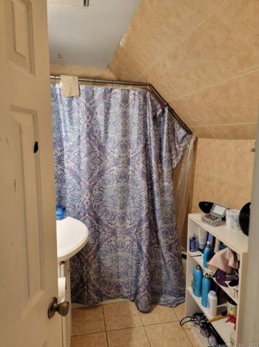 120 Herkimer St, Bridgeport CT 06604-1937 exterior