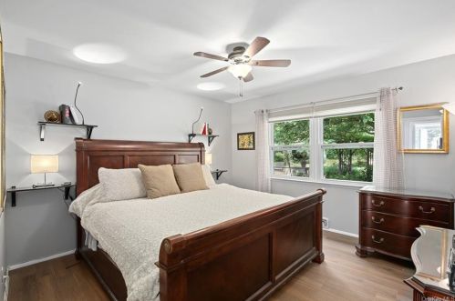 5 Augusta Pl, White Plains NY  10603-1901 exterior