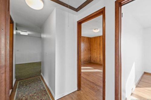 4 Pleasant Rise Cir, Brookfield Center CT  06804-2109 exterior