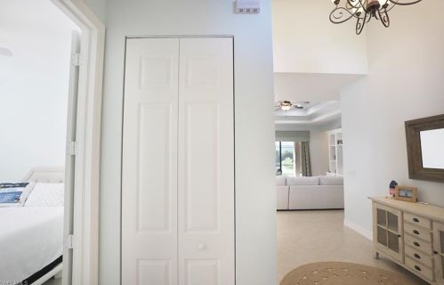 3934 Torrens Ct, Naples FL  34119-8645 exterior