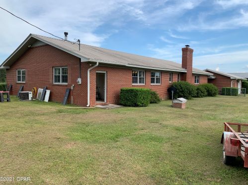 3163 Cypress Grove Rd, Grand Ridge, FL 32442-4282